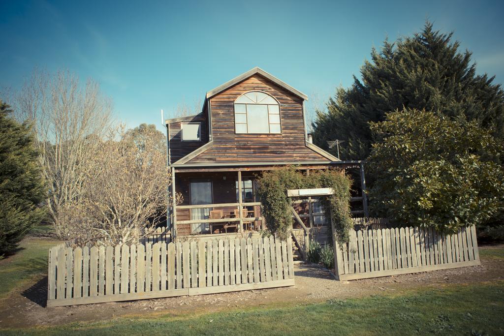 Sanctuary Park Cottages Хийлсвил Стая снимка